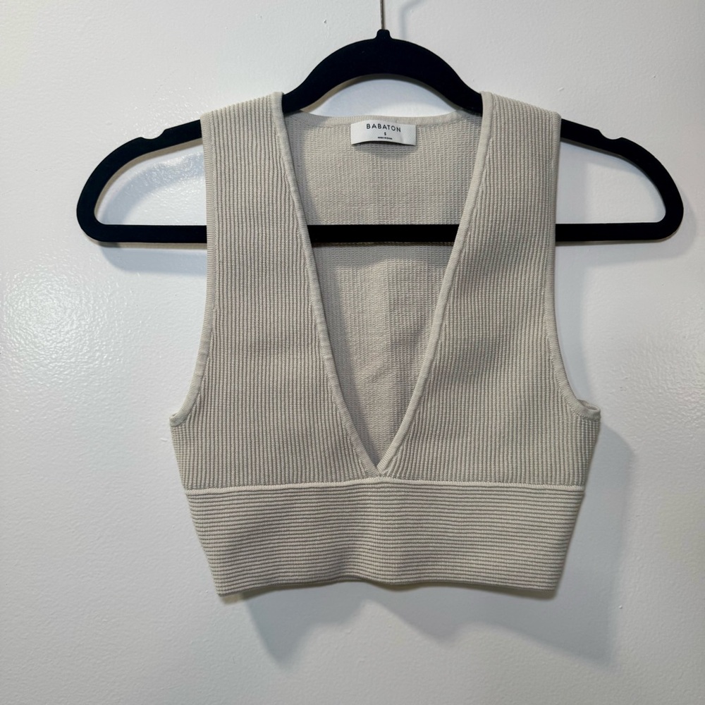 Babaton Cream Ribbed V-Neck Knit Crop Top
